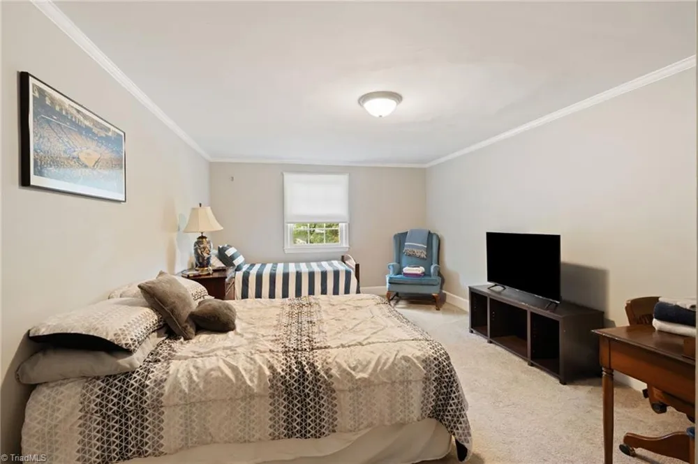 706 W Cornwallis Drive Greensboro, NC 27408