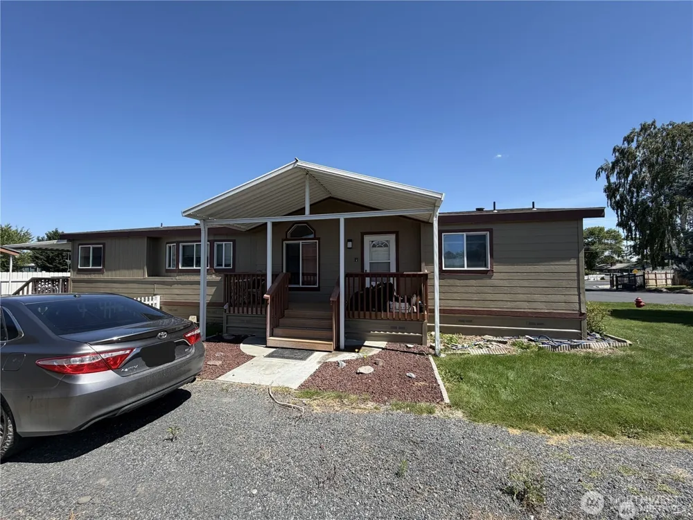 3010 W Peninsula Drive #92 Moses Lake, WA 98837