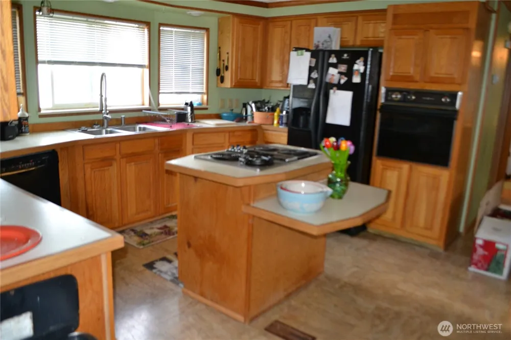 3010 W Peninsula Drive #92 Moses Lake, WA 98837