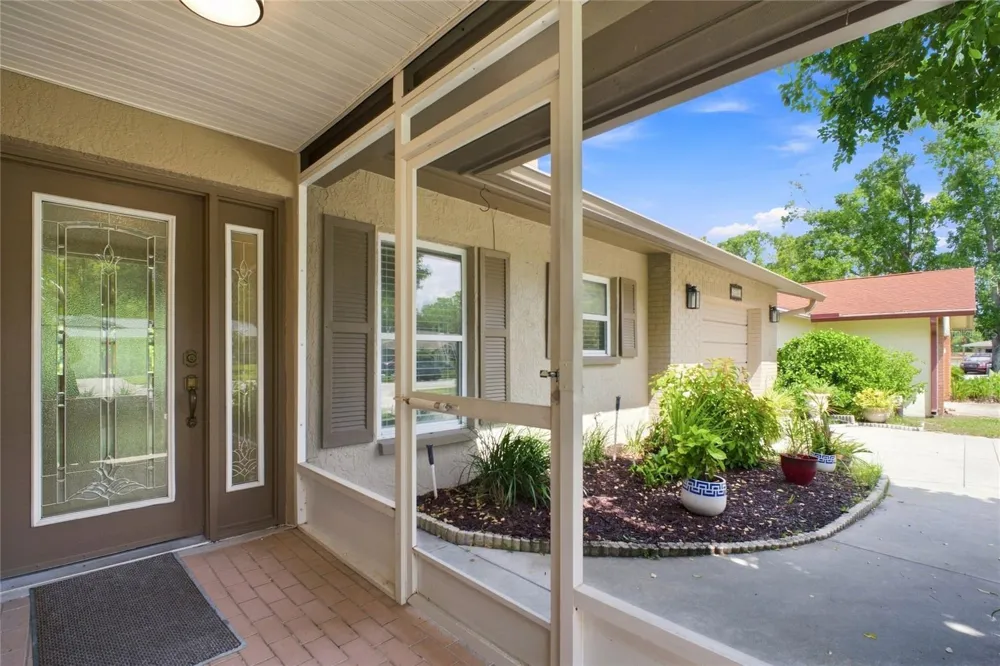 2336 MALCOLM DRIVE Palm Harbor, FL 34684