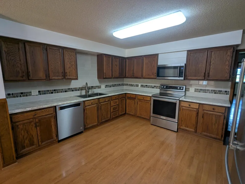 53519 170th Avenue West Concord, MN 55985