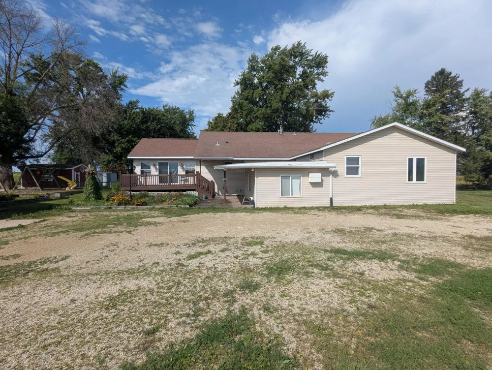 53519 170th Avenue West Concord, MN 55985