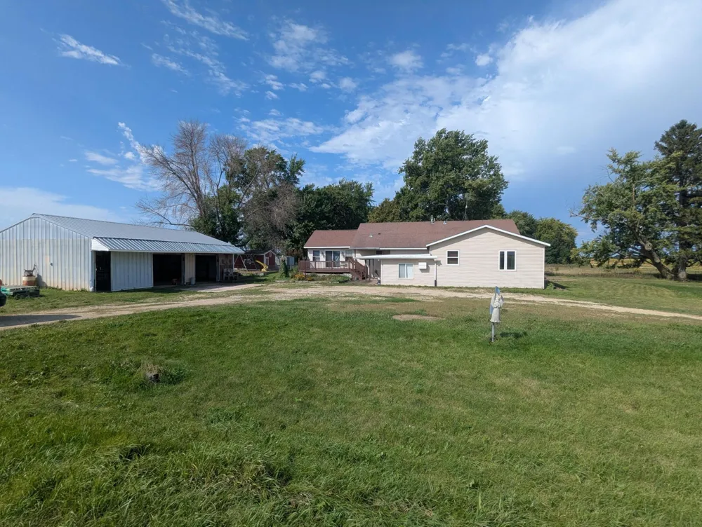 53519 170th Avenue West Concord, MN 55985