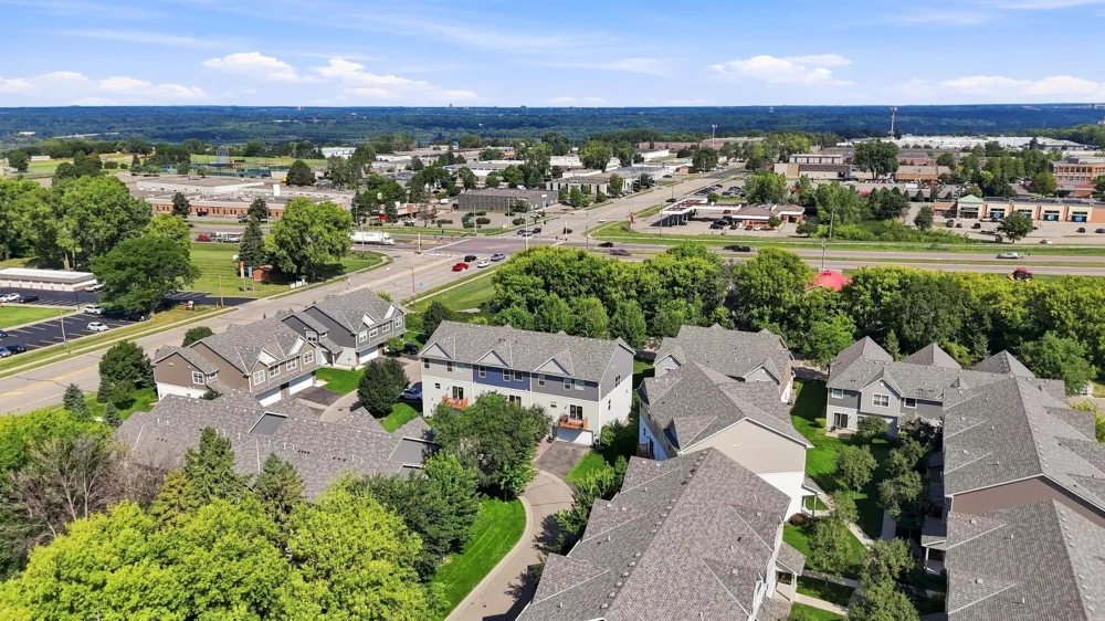 12226 River Valley Drive Burnsville, MN 55337