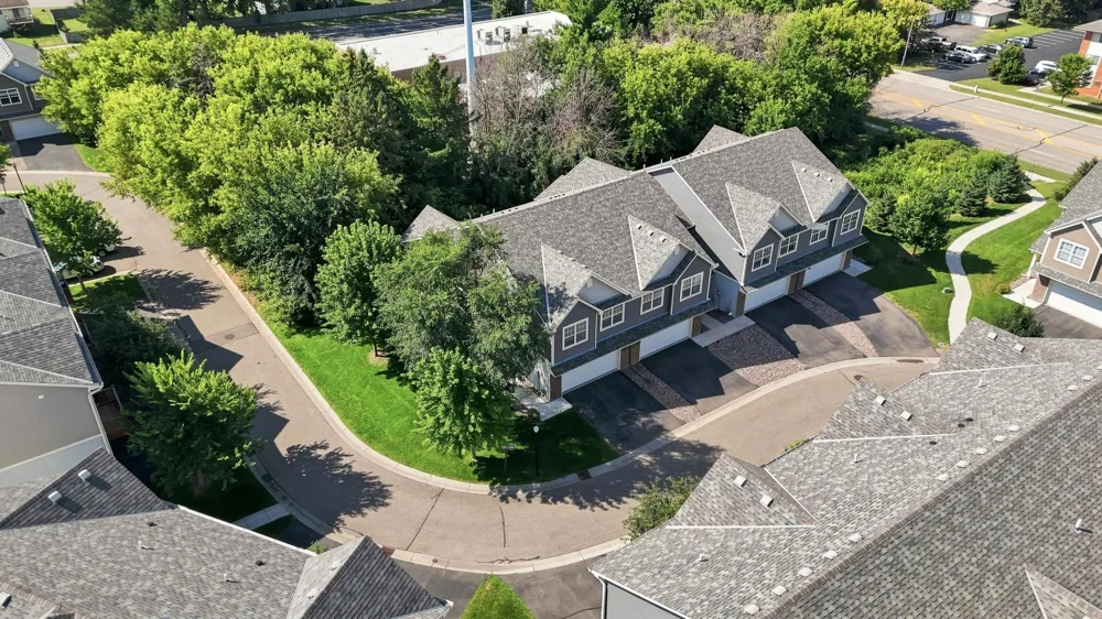 12226 River Valley Drive Burnsville, MN 55337