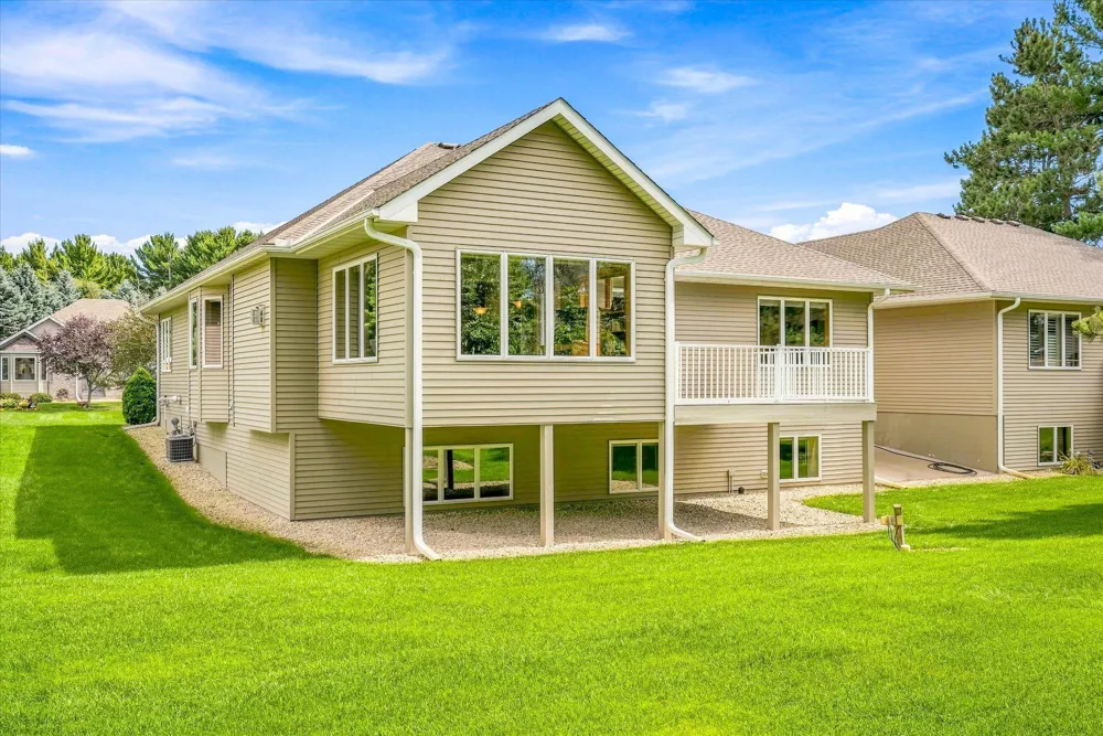 14346 Rochester Street NE Ham Lake, MN 55304