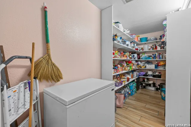 3526 Carruthers Oak San Antonio, TX 78261