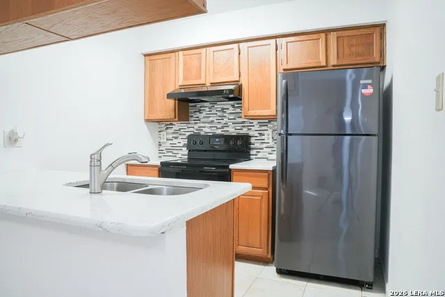 11610 Vance Jackson Unit 987 San Antonio, TX 78230