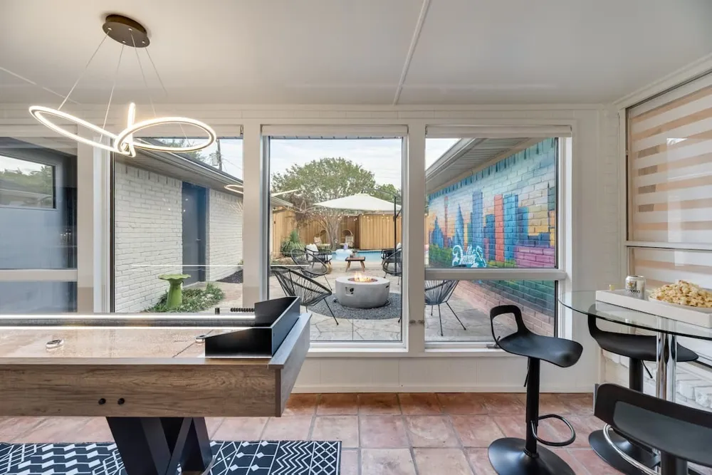 9034 Gunnison Drive Dallas, TX 75231