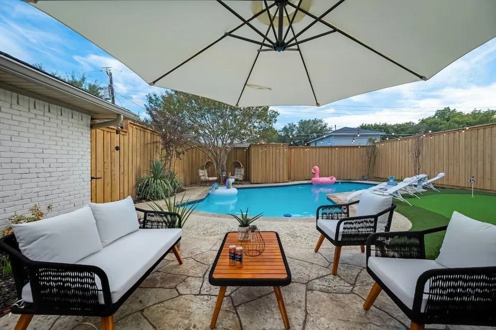 9034 Gunnison Drive Dallas, TX 75231