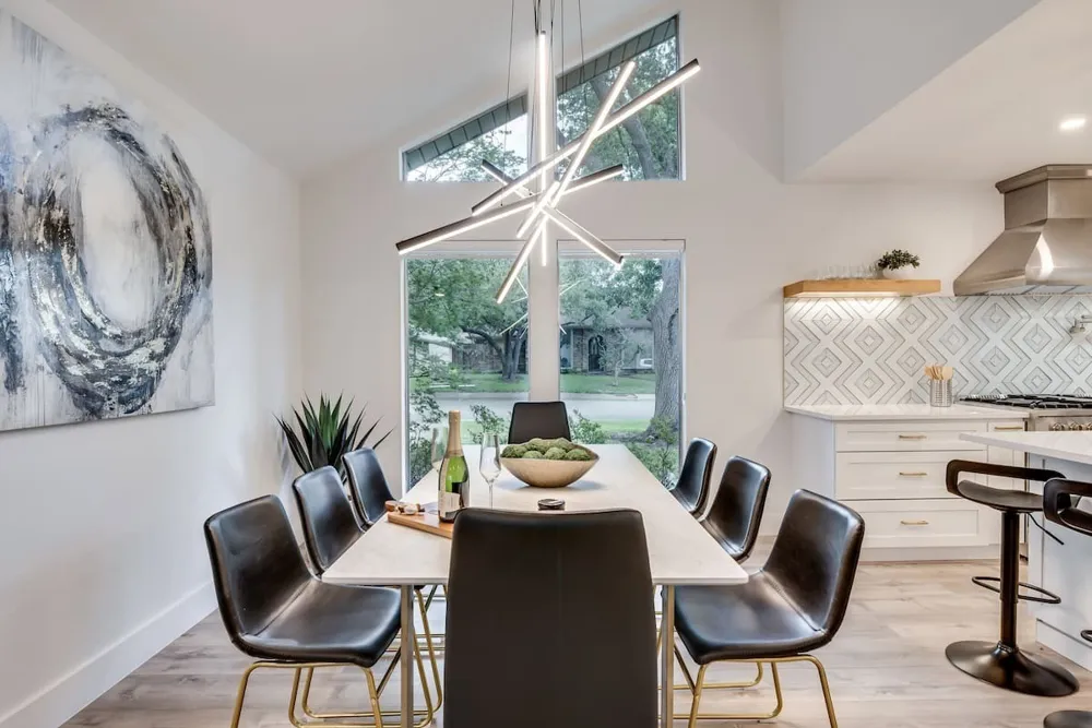 9034 Gunnison Drive Dallas, TX 75231