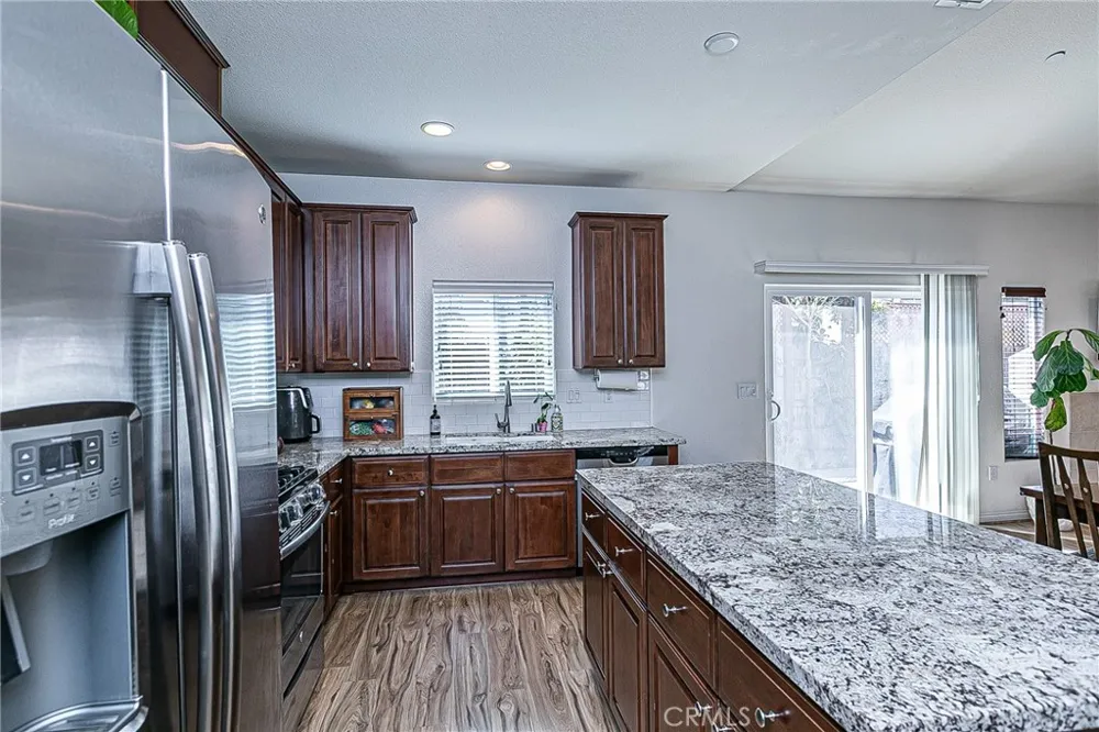 1452 W Beacon Santa Maria, CA 93458
