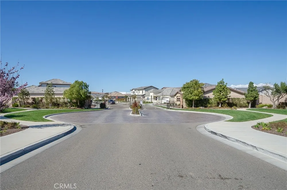 1452 W Beacon Santa Maria, CA 93458