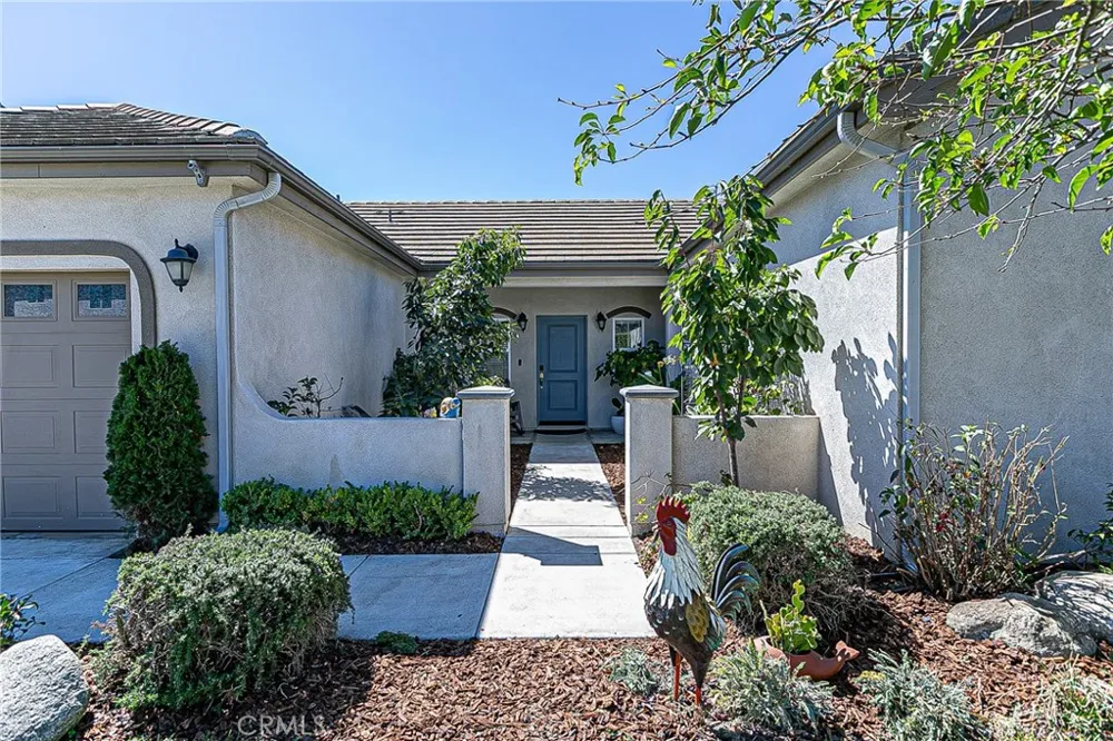 1452 W Beacon Santa Maria, CA 93458