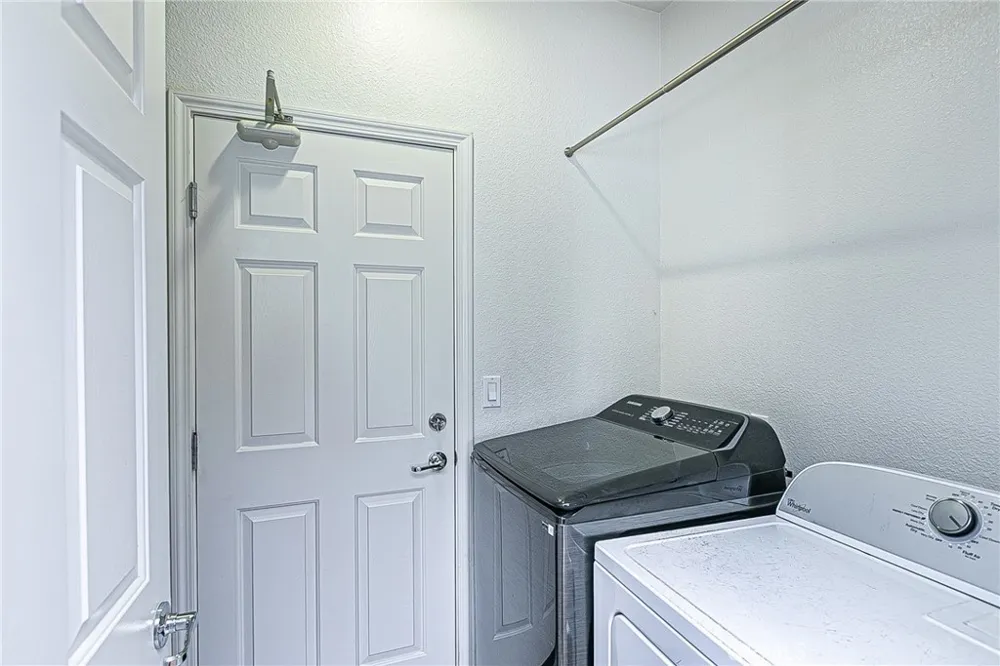 1452 W Beacon Santa Maria, CA 93458