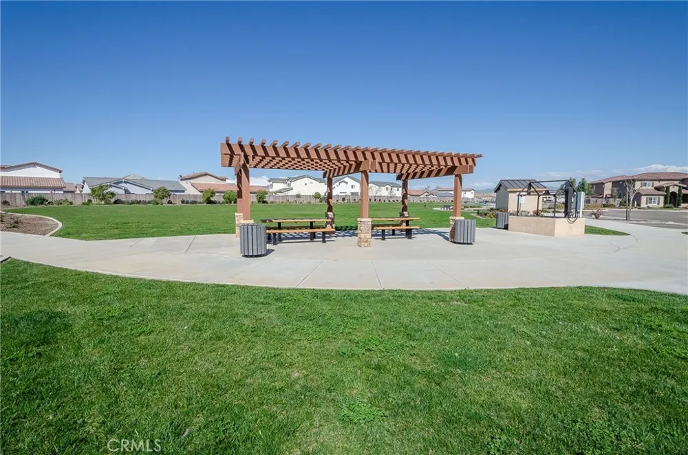 1452 W Beacon Santa Maria, CA 93458