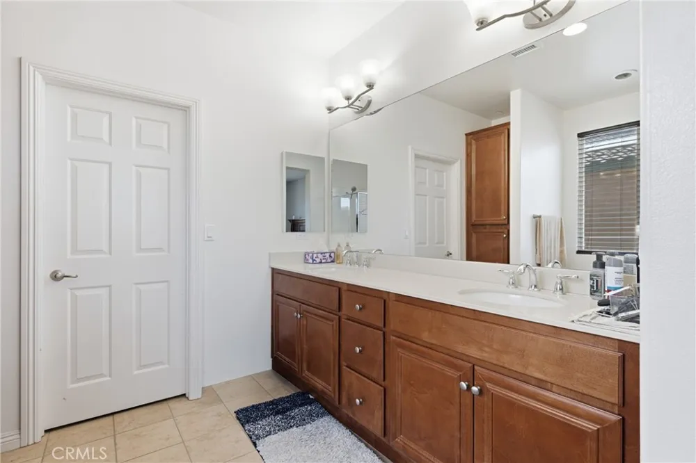 29138 Edgewood Lake Elsinore, CA 92530