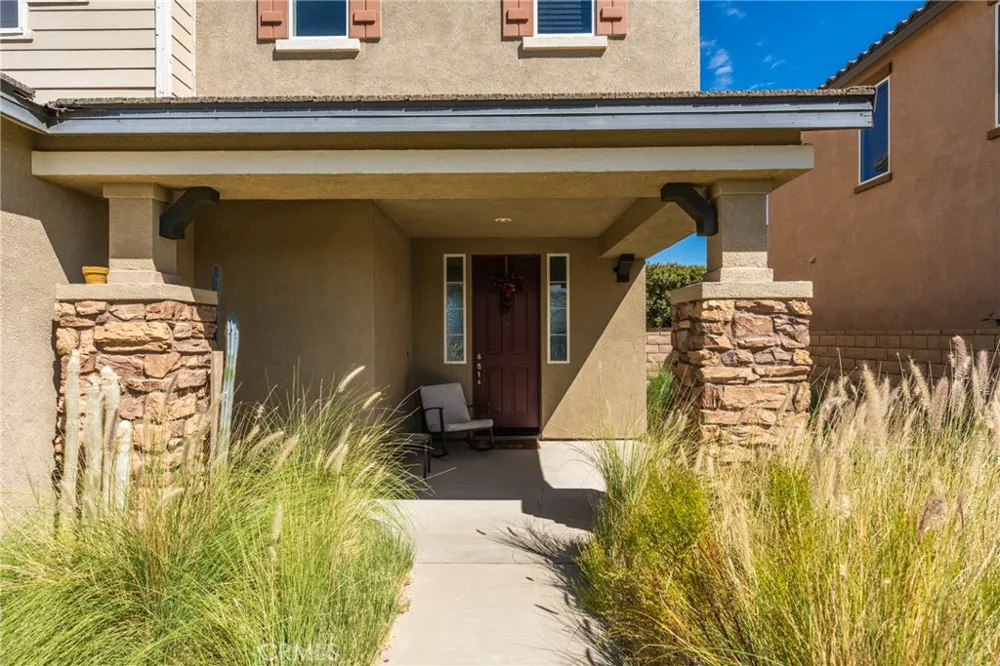 29138 Edgewood Lake Elsinore, CA 92530