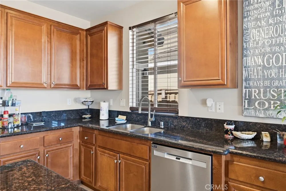 29138 Edgewood Lake Elsinore, CA 92530
