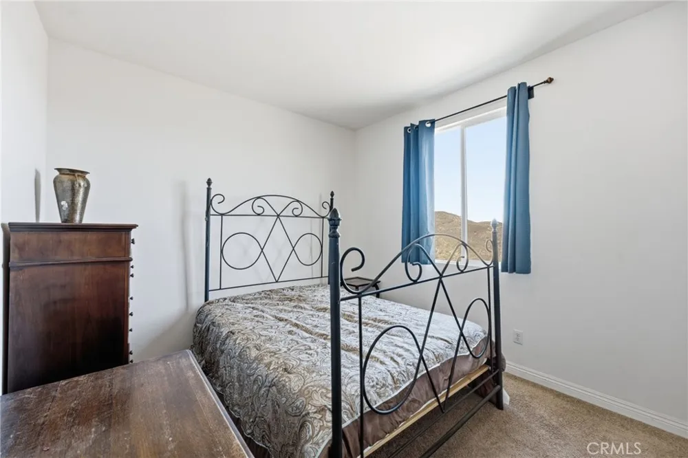 29138 Edgewood Lake Elsinore, CA 92530