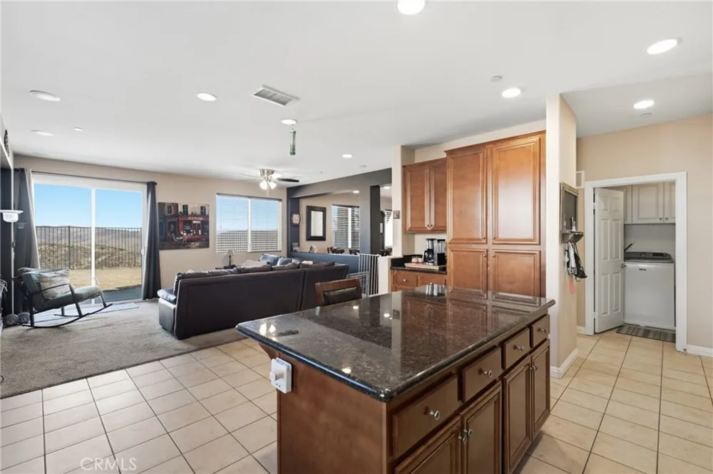 29138 Edgewood Lake Elsinore, CA 92530