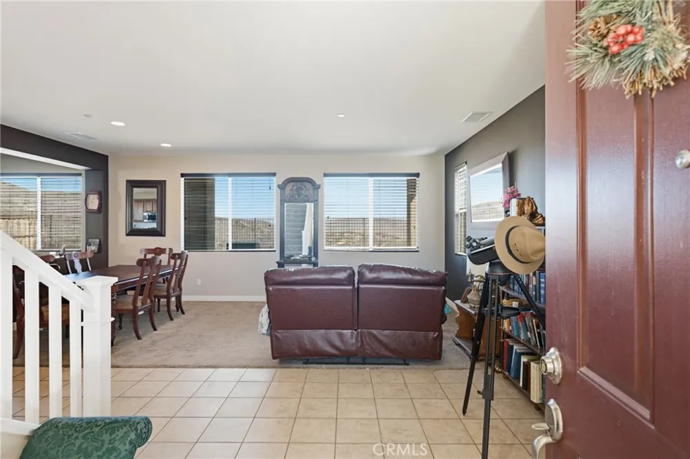 29138 Edgewood Lake Elsinore, CA 92530