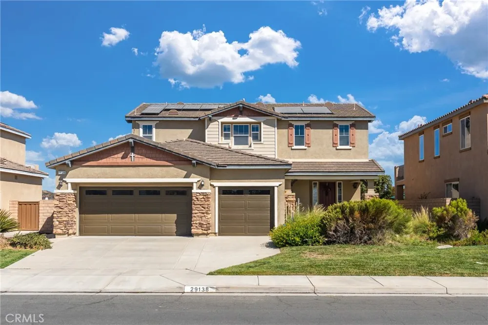 29138 Edgewood Lake Elsinore, CA 92530