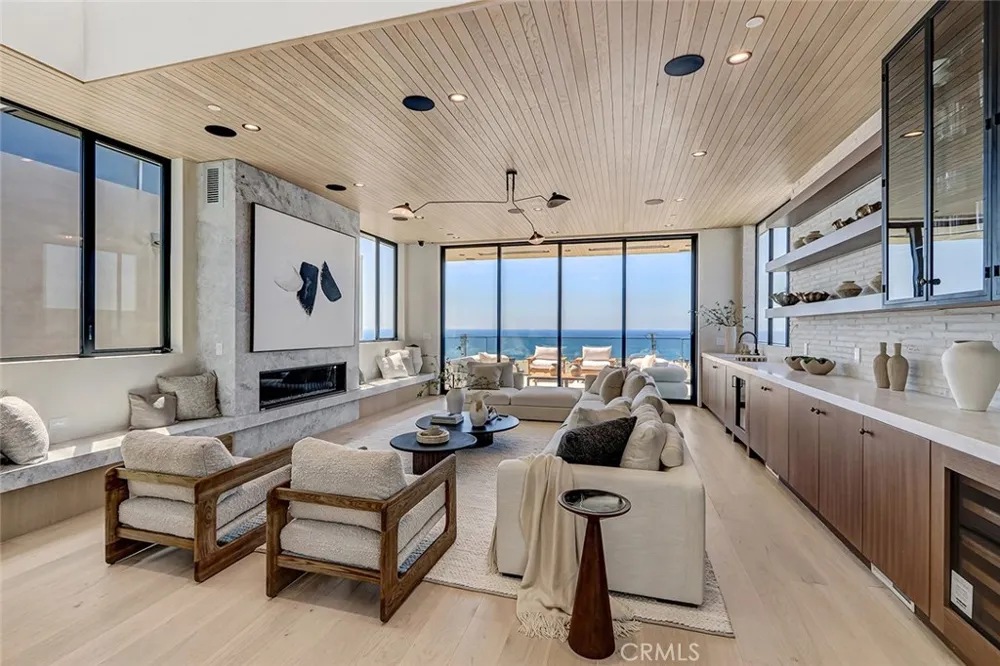 1404 Manhattan Manhattan Beach, CA 90266