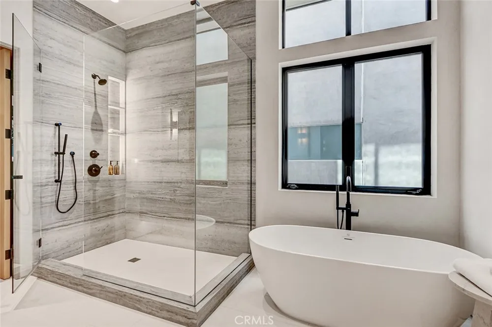 1404 Manhattan Manhattan Beach, CA 90266