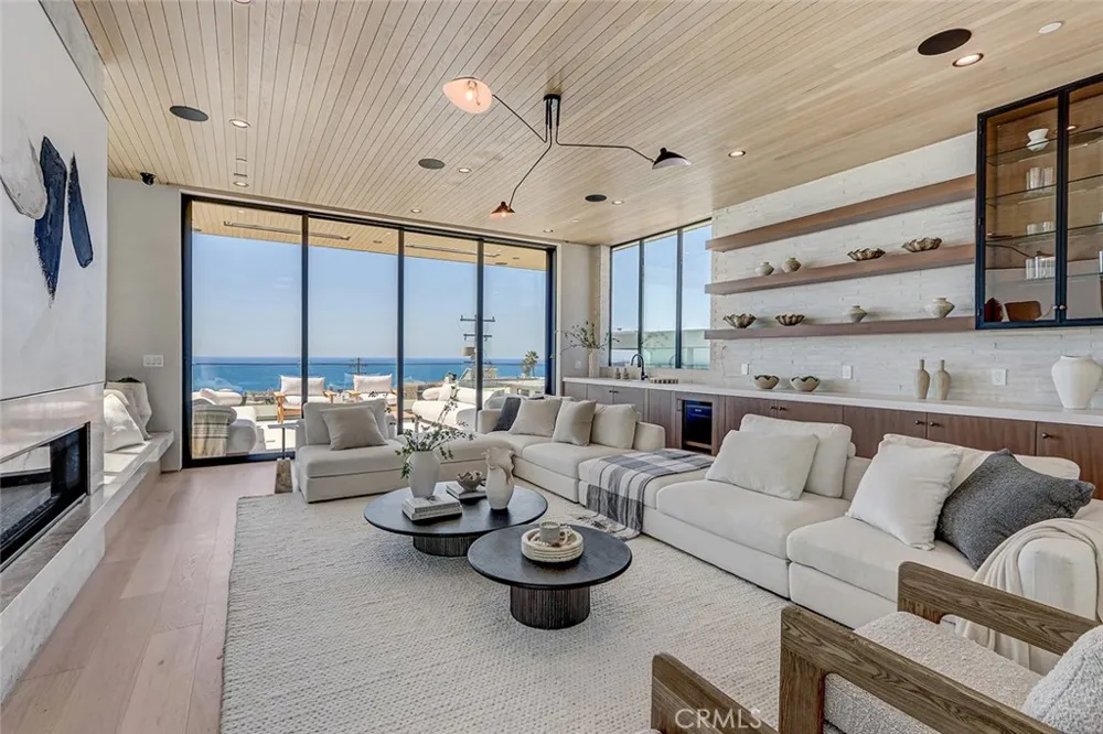1404 Manhattan Manhattan Beach, CA 90266