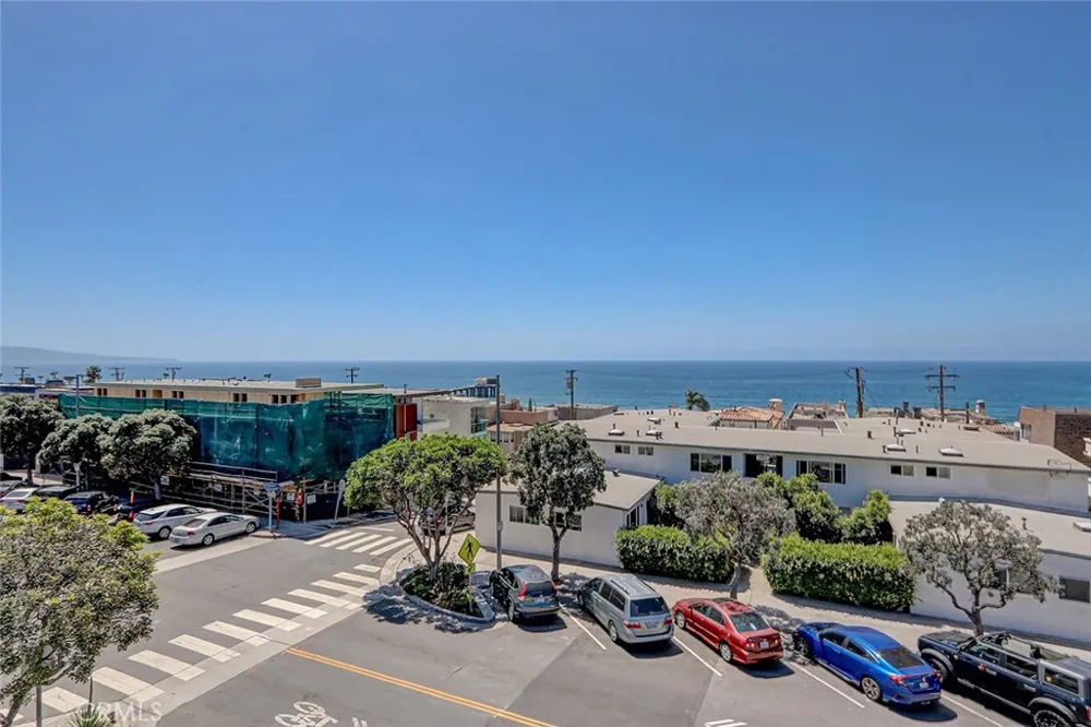 1404 Manhattan Manhattan Beach, CA 90266