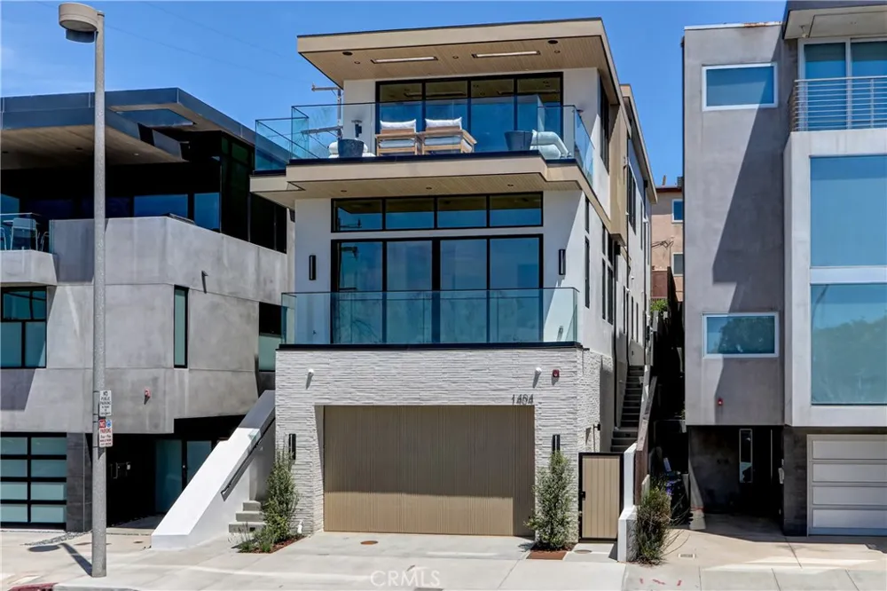 1404 Manhattan Manhattan Beach, CA 90266