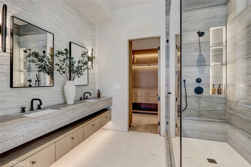 1404 Manhattan Manhattan Beach, CA 90266