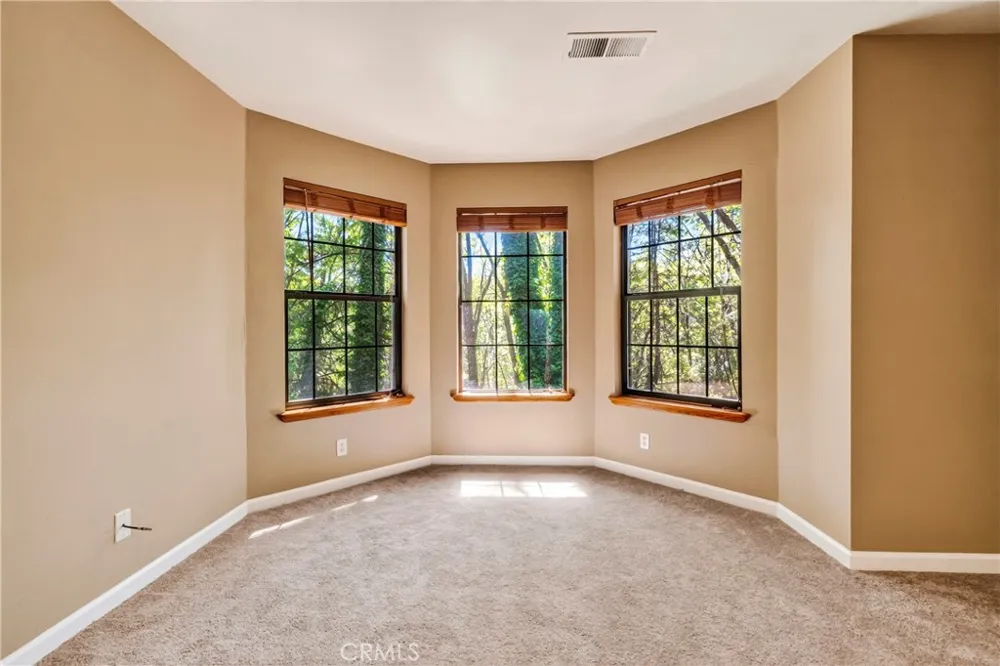 6055 Timber Ridge Magalia, CA 95954