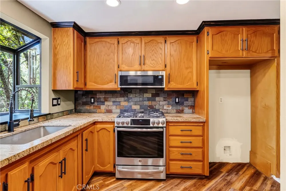 6055 Timber Ridge Magalia, CA 95954