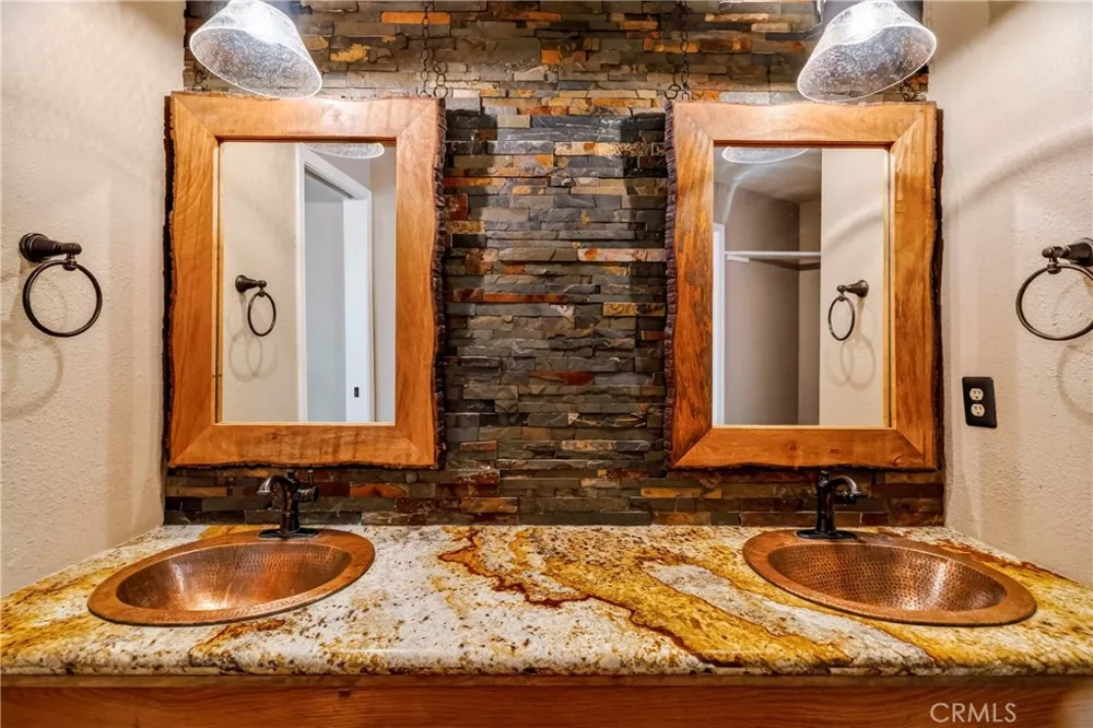 6055 Timber Ridge Magalia, CA 95954