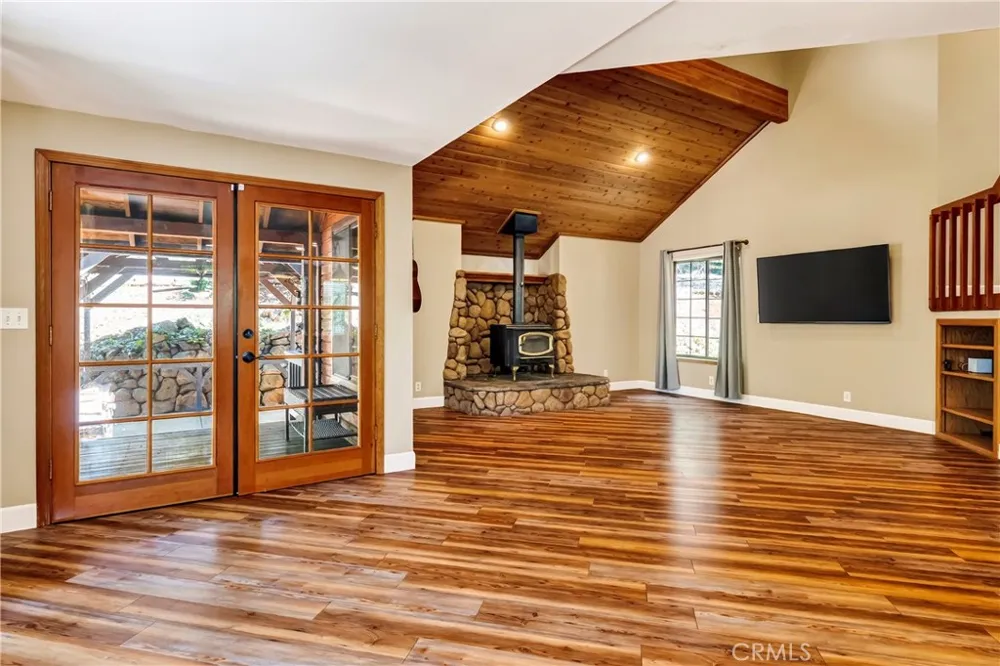 6055 Timber Ridge Magalia, CA 95954