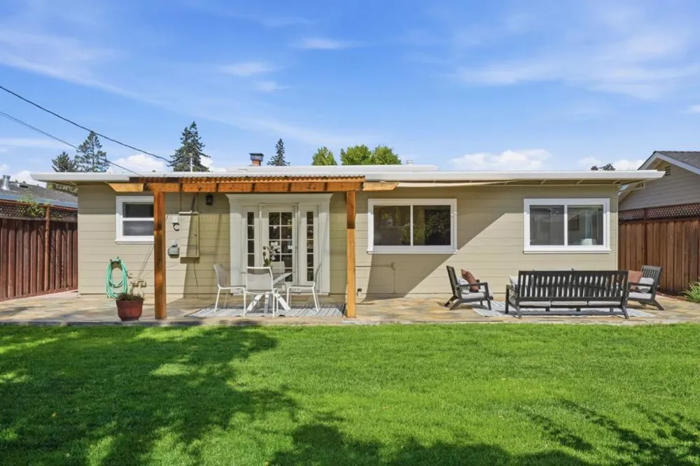 27 Garden Street Redwood City, CA 94063