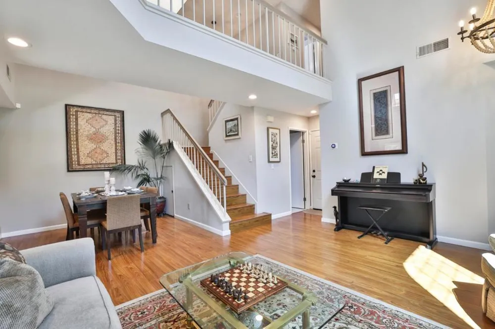1487 Carrington Circle San Jose, CA 95125