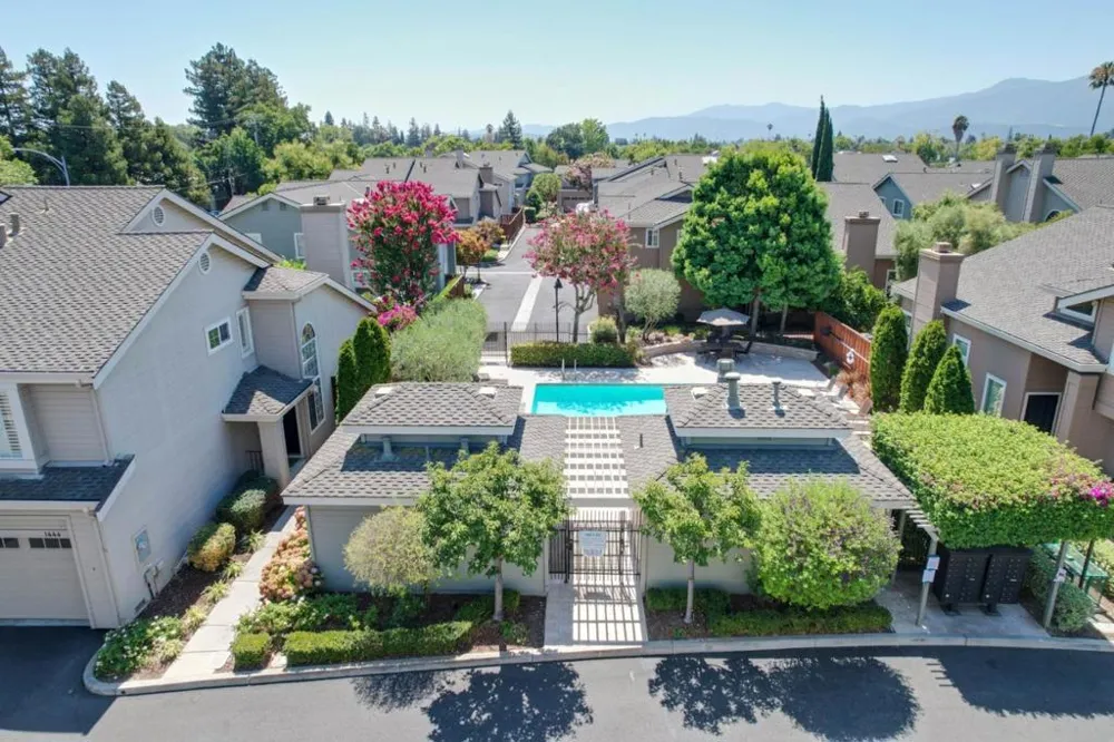 1487 Carrington Circle San Jose, CA 95125