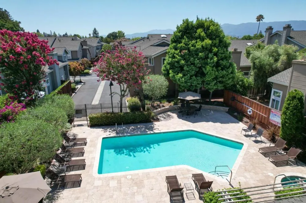 1487 Carrington Circle San Jose, CA 95125
