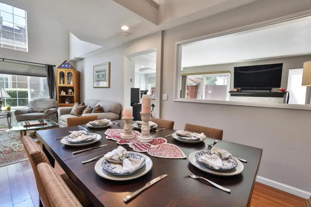 1487 Carrington Circle San Jose, CA 95125