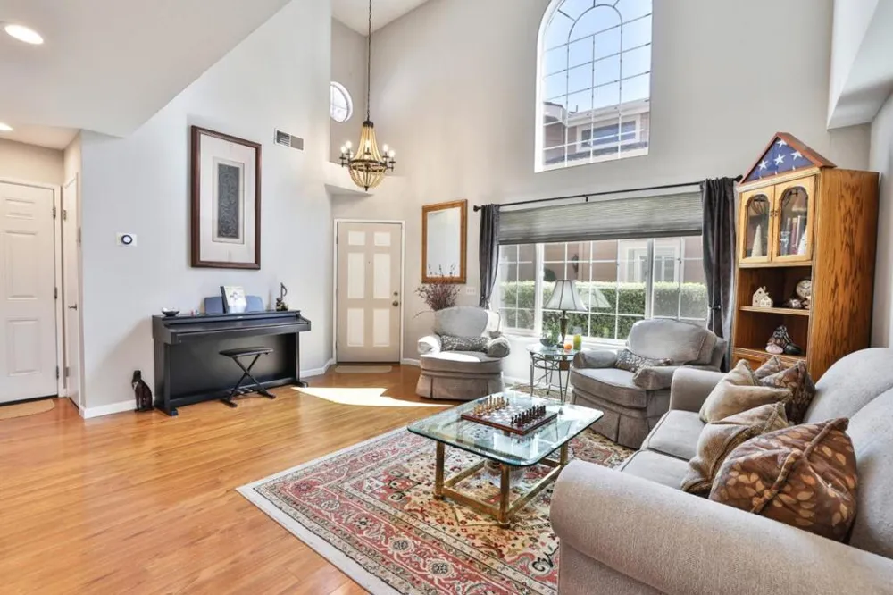 1487 Carrington Circle San Jose, CA 95125