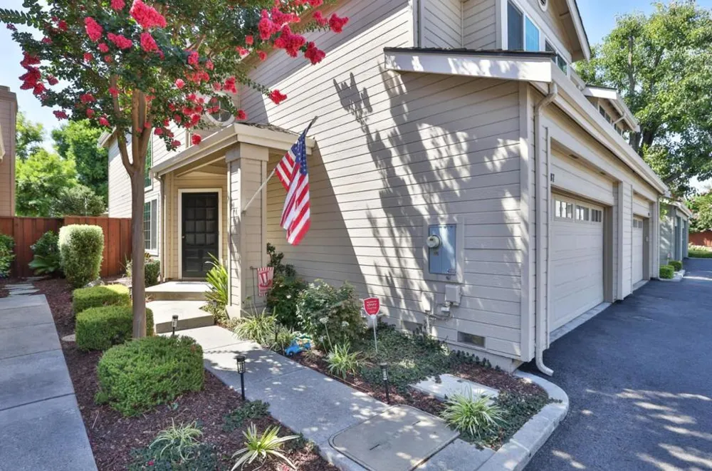 1487 Carrington Circle San Jose, CA 95125