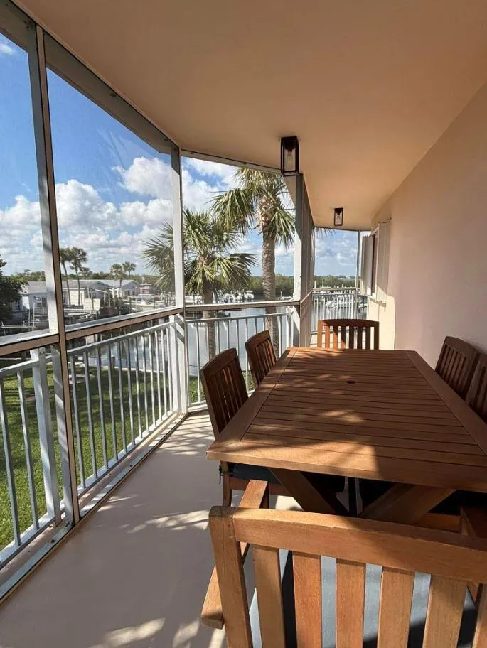 5167 HIGHWAY A1A #201 Fort Pierce, FL 34949