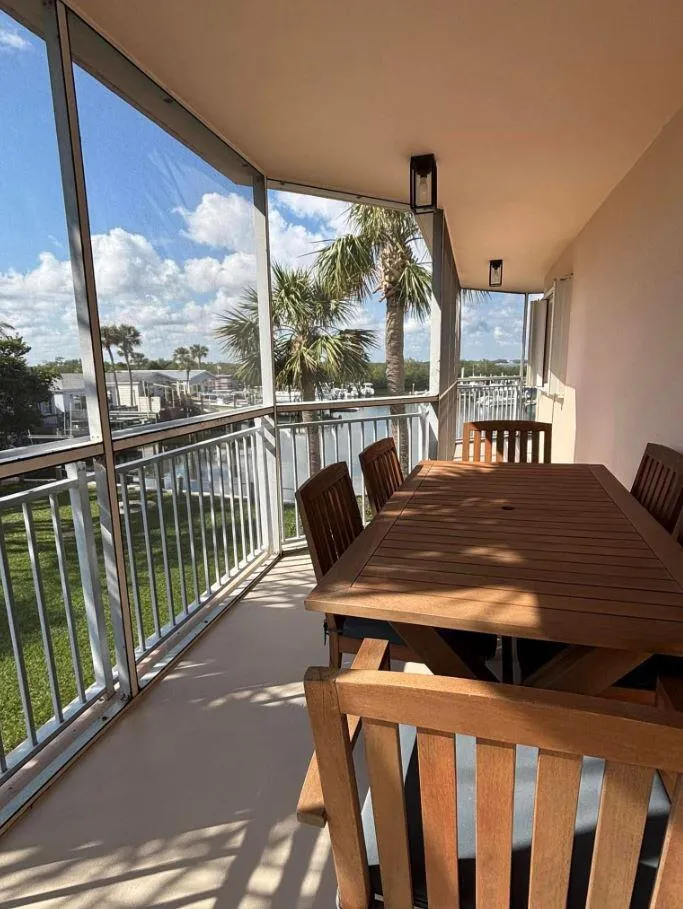 5167 HIGHWAY A1A #201 Fort Pierce, FL 34949