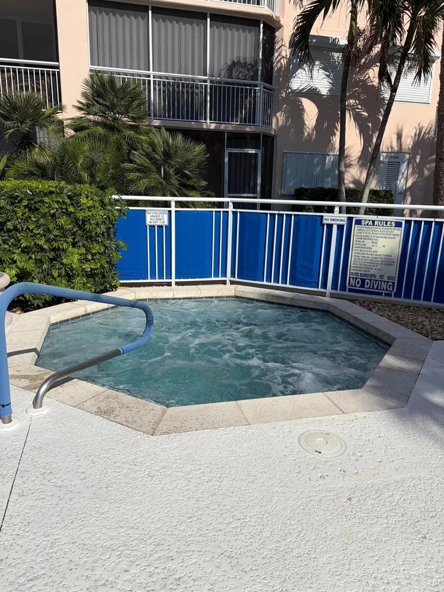 5167 HIGHWAY A1A #201 Fort Pierce, FL 34949