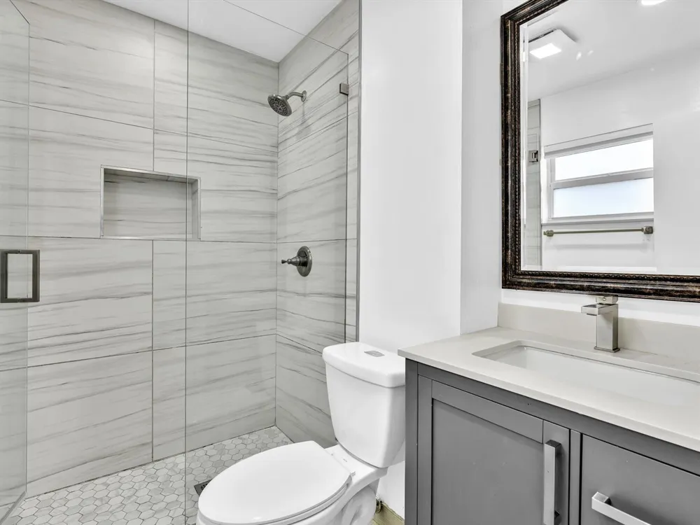 222 NE 9th Avenue Deerfield Beach, FL 33441