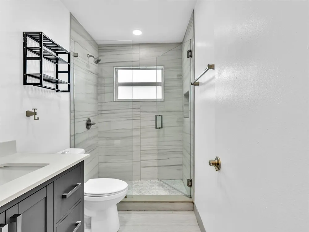 222 NE 9th Avenue Deerfield Beach, FL 33441