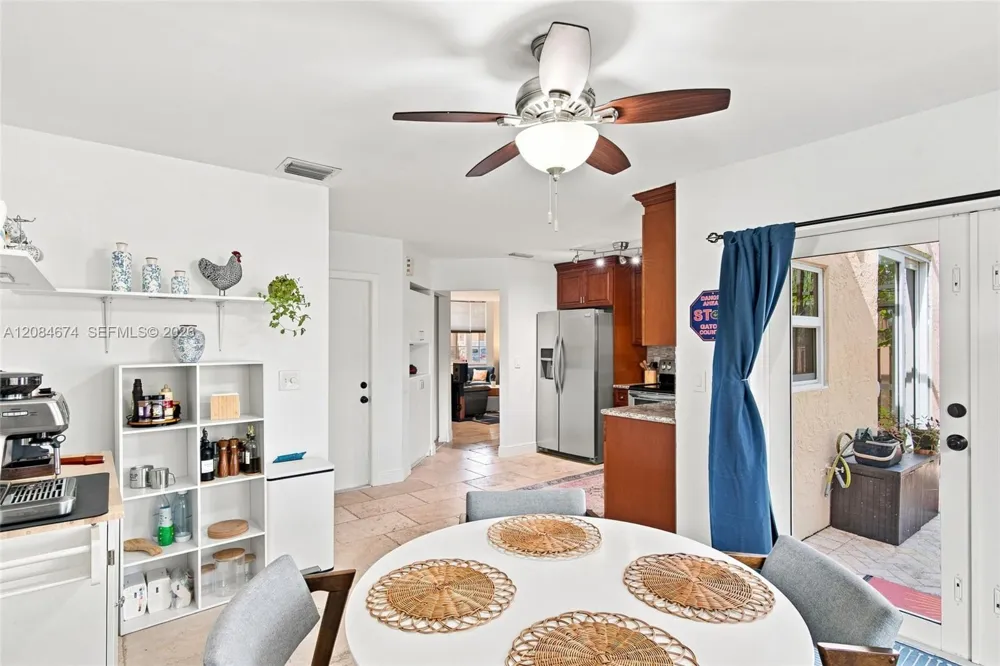 10830 NW 12th Pl Plantation, FL 33322